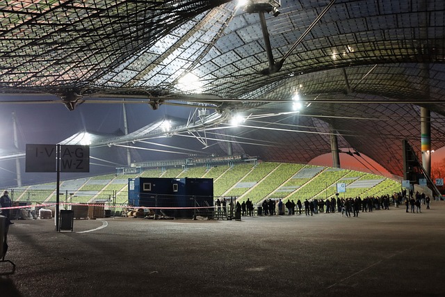 们在街头巷 们在街头巷